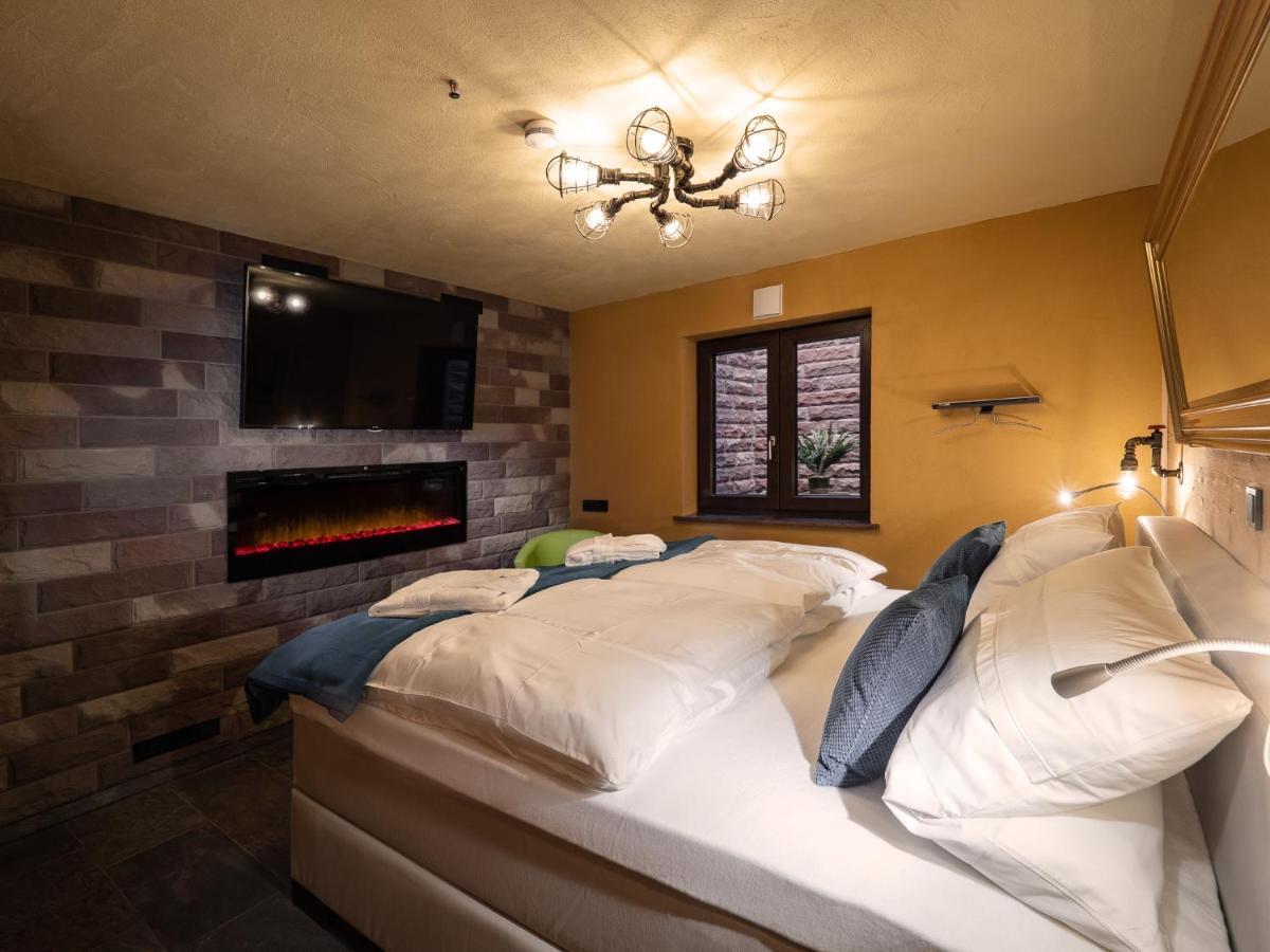 Ferienwohnung Altschloss Eppenbrunn Zewnętrze zdjęcie
